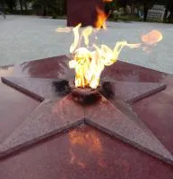 Звезда красный гранит (518246) поставка комплект горелка ГВД 379 10 89 00 ПС вечный огонь ø 1000 мм. монолит - литье  в Щёлково