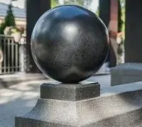 Декоративный шар из черного гранита (518209) сертификат - сфера арт-объект ø 500 мм. монолит массив  в Щёлково